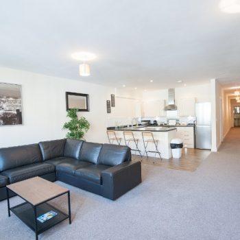 The Broadmead Forest - Spacious City Centre 3Bdr Apartment บริสตอล ภายนอก รูปภาพ